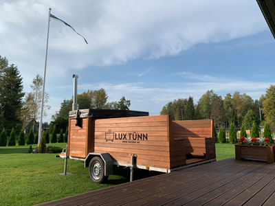 Kümblustünn | Tünnisaun | Luxtünn